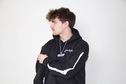 DELEVI HOODIE